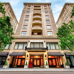 Embassy By Hilton Downtown Hotel Portland